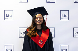 Fresh out of KTU: Maria from Venezuela bringing science and medicine together in Kaunas