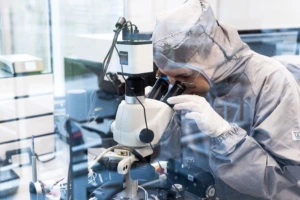 A scientist working at KTU MLab