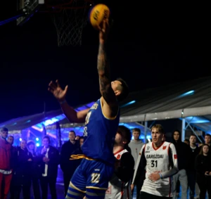 Moments from Night Basketball // photo from the organisers